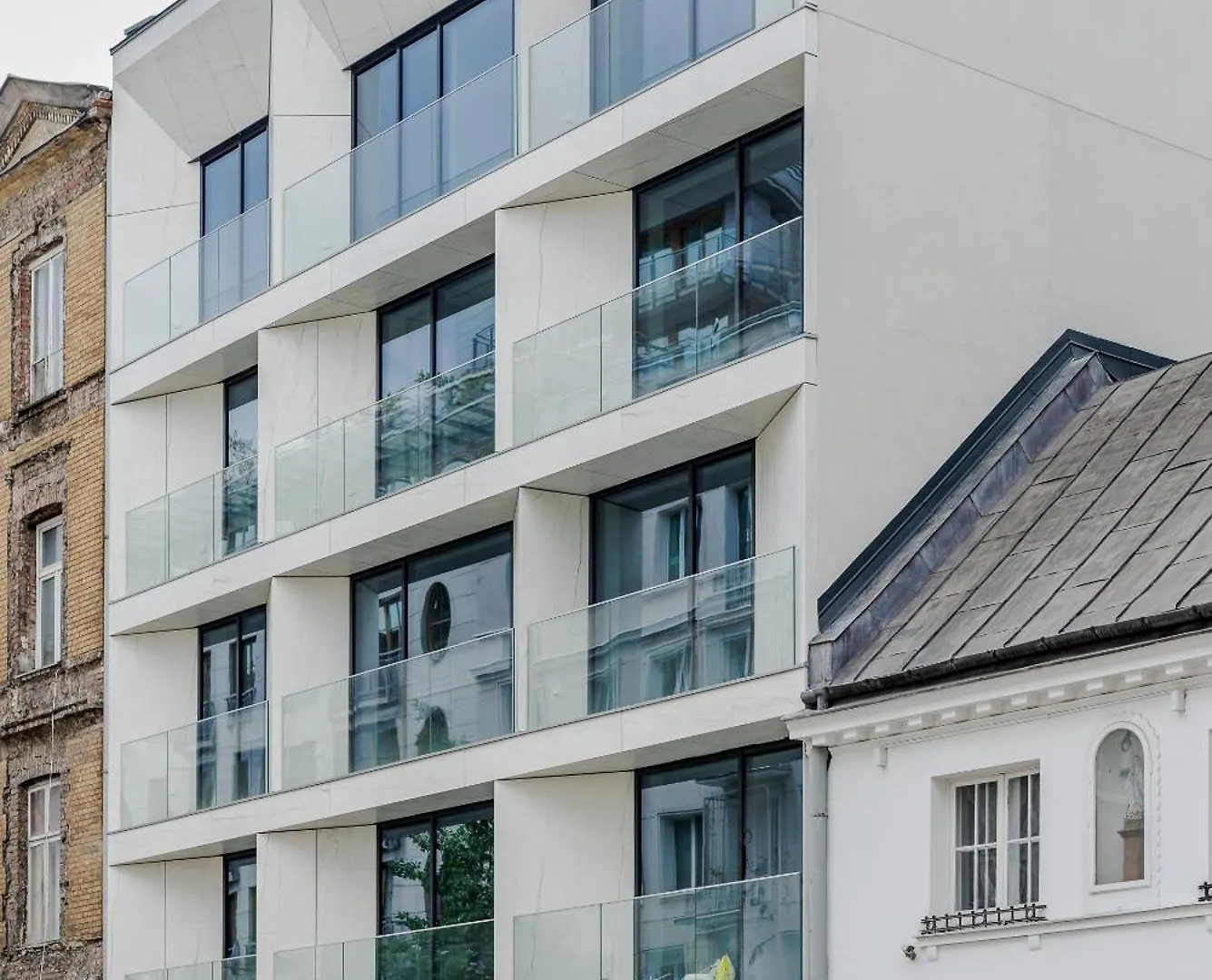 Apartment Emilii Plater Warszawa