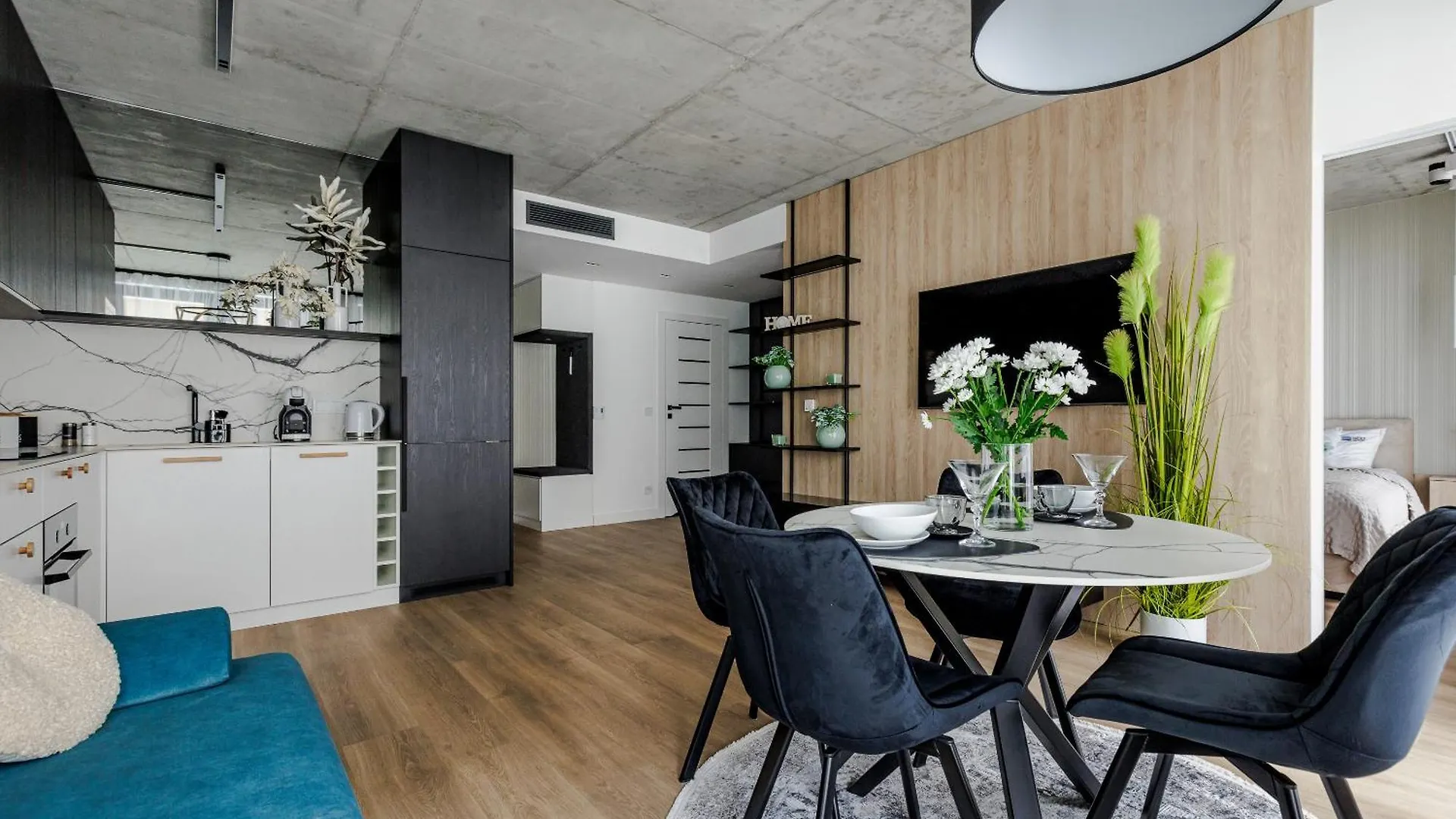 Apartment Emilii Plater Warszawa 0*,  Polska