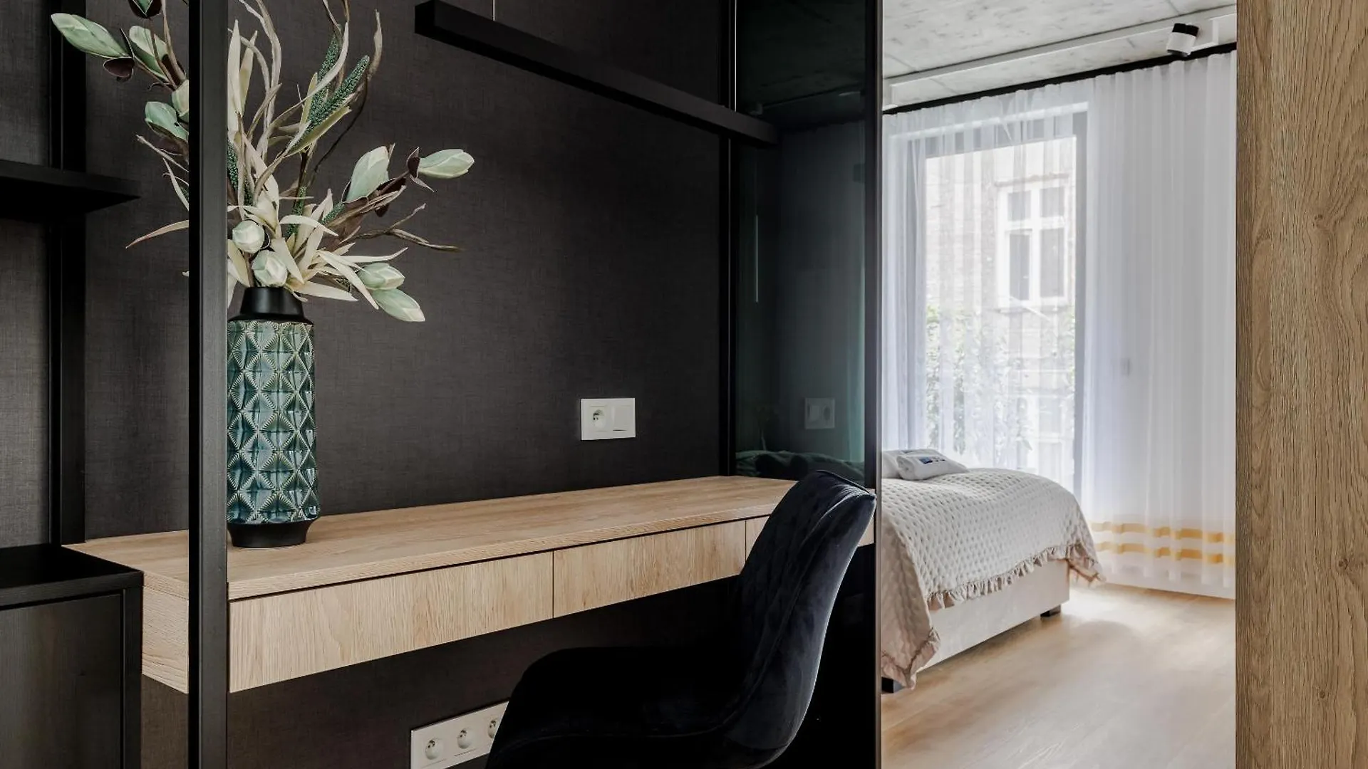 Apartment Emilii Plater Warszawa Polska